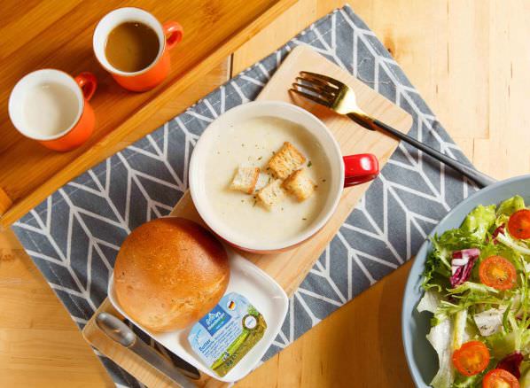 森林小徑精誠店享受美食